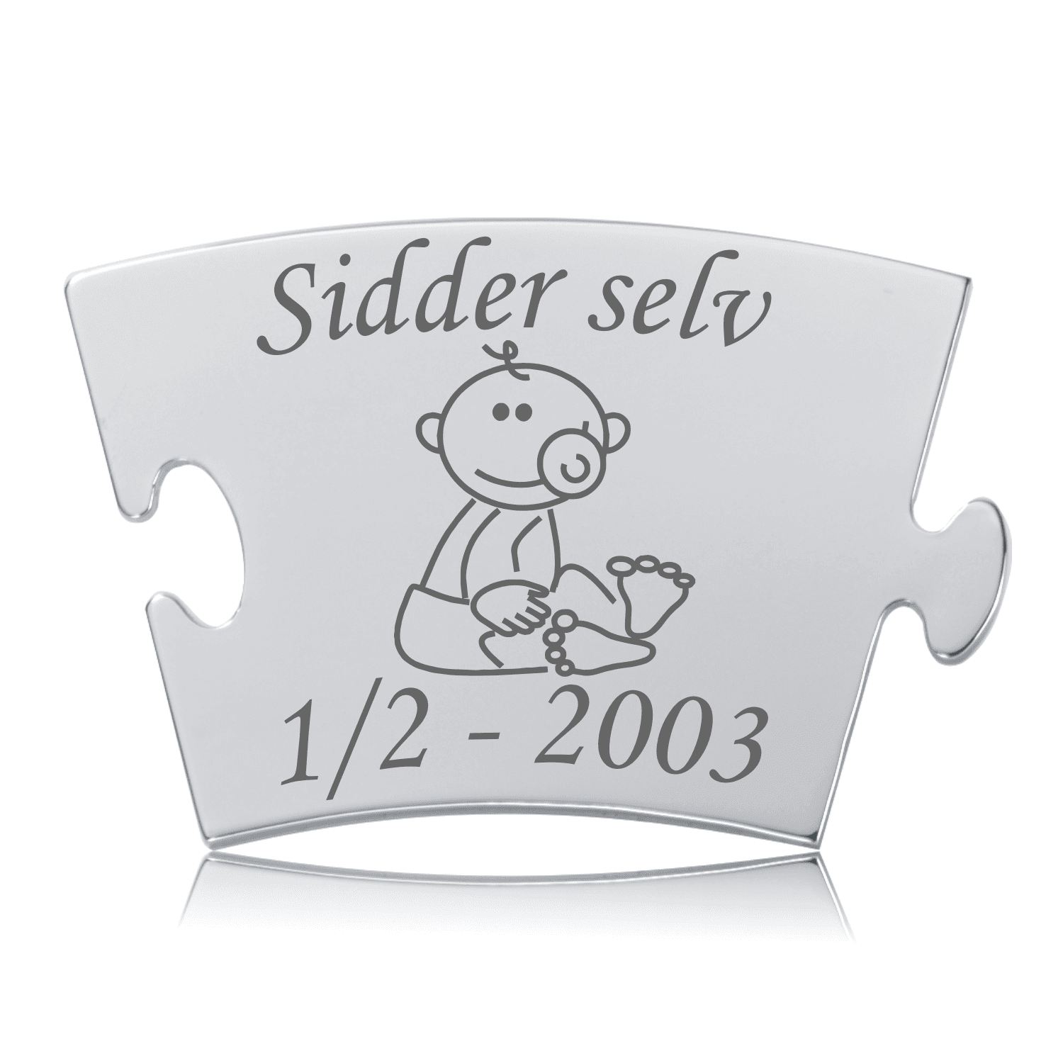 Memozz Classic brik "Sidder selv" i skinnende rustfrit stål med graveret baby og tekst