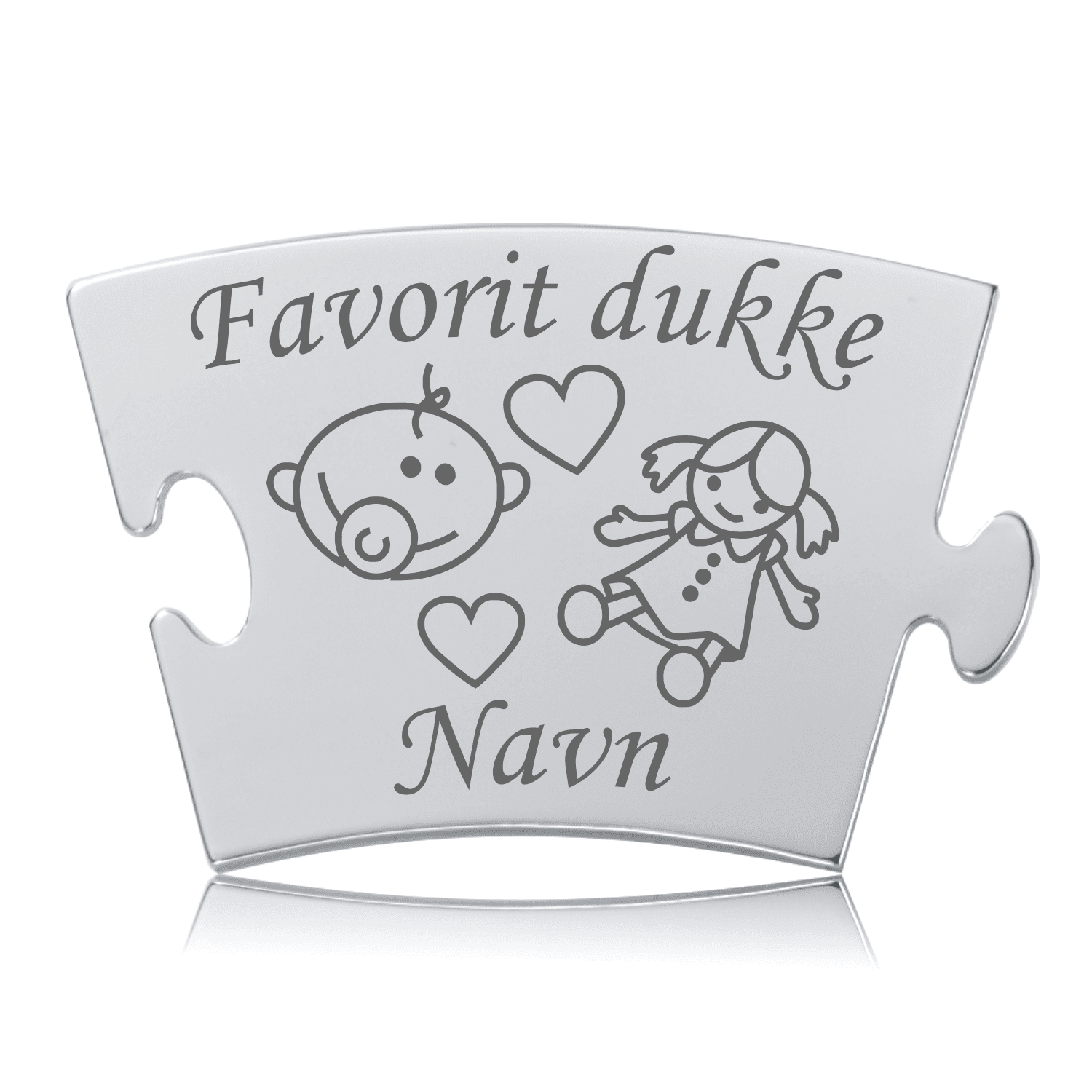 Memozz Classic brik "Favorit dukke" i håndpoleret rustfrit stål, mørk lasergravering af baby og dukke med hjerter