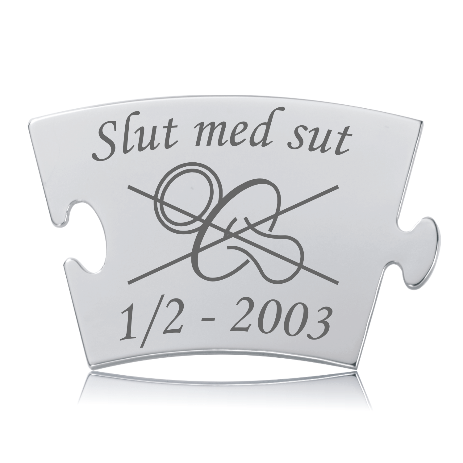 Memozz Classic brik "Slut med sut" i håndpoleret rustfri stål med graveret suttemotiv