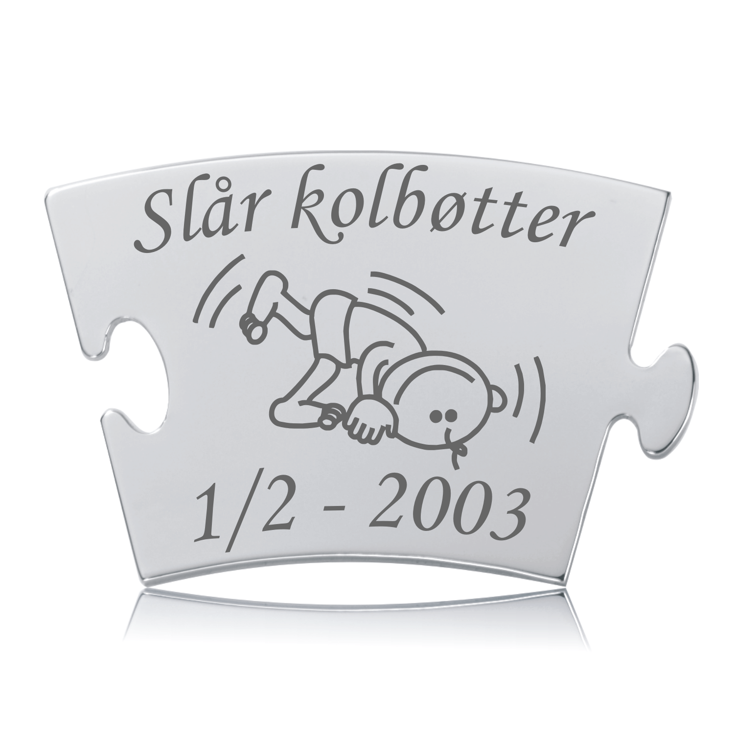 Memozz Classic mindebrik "Slår kolbøtter" med illustration af barn der slår kolbøtte, i blankpoleret rustfrit stål.