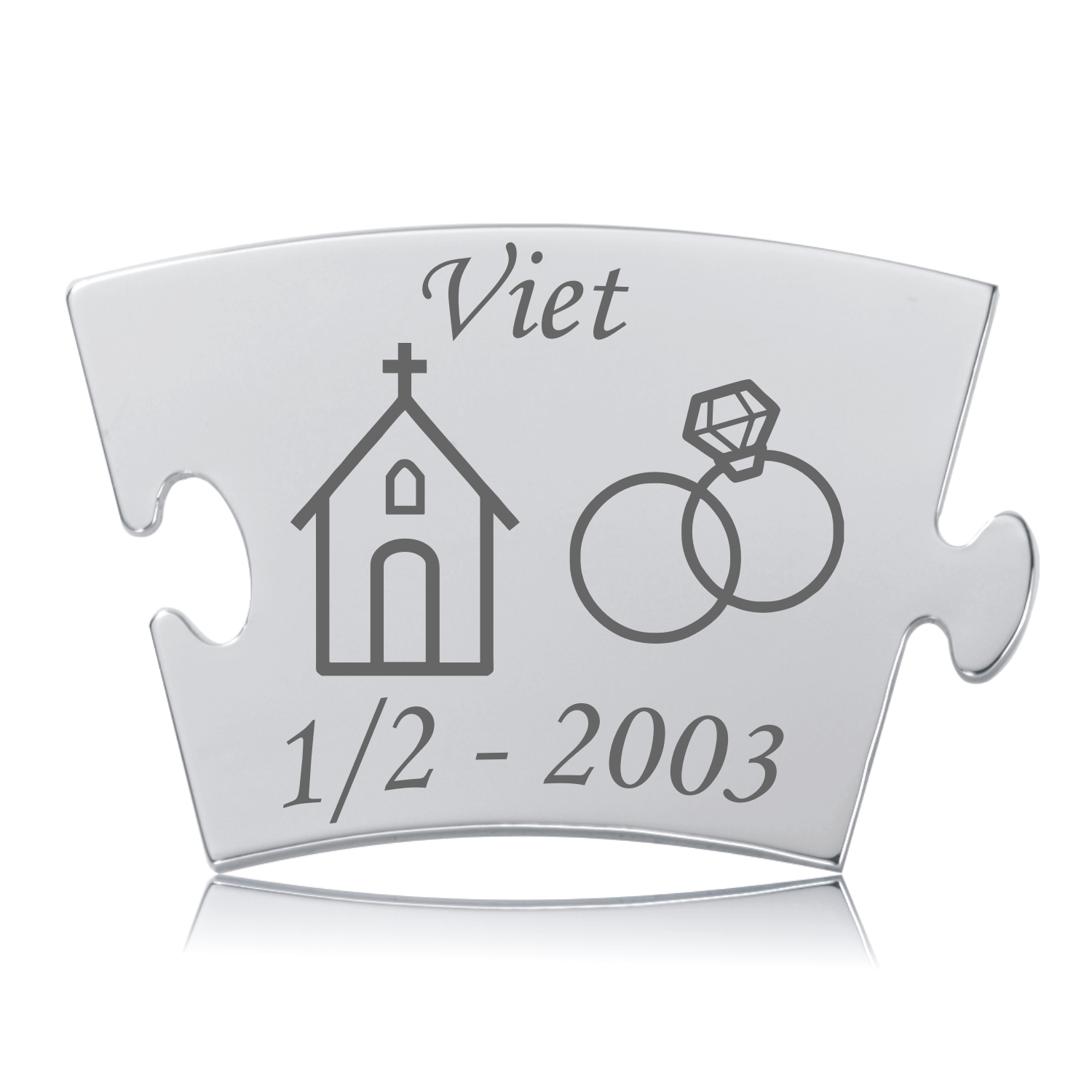 Memozz Classic brik i håndpoleret rustfri stål med gravering af kirke, vielsesringe og teksten "Viet"