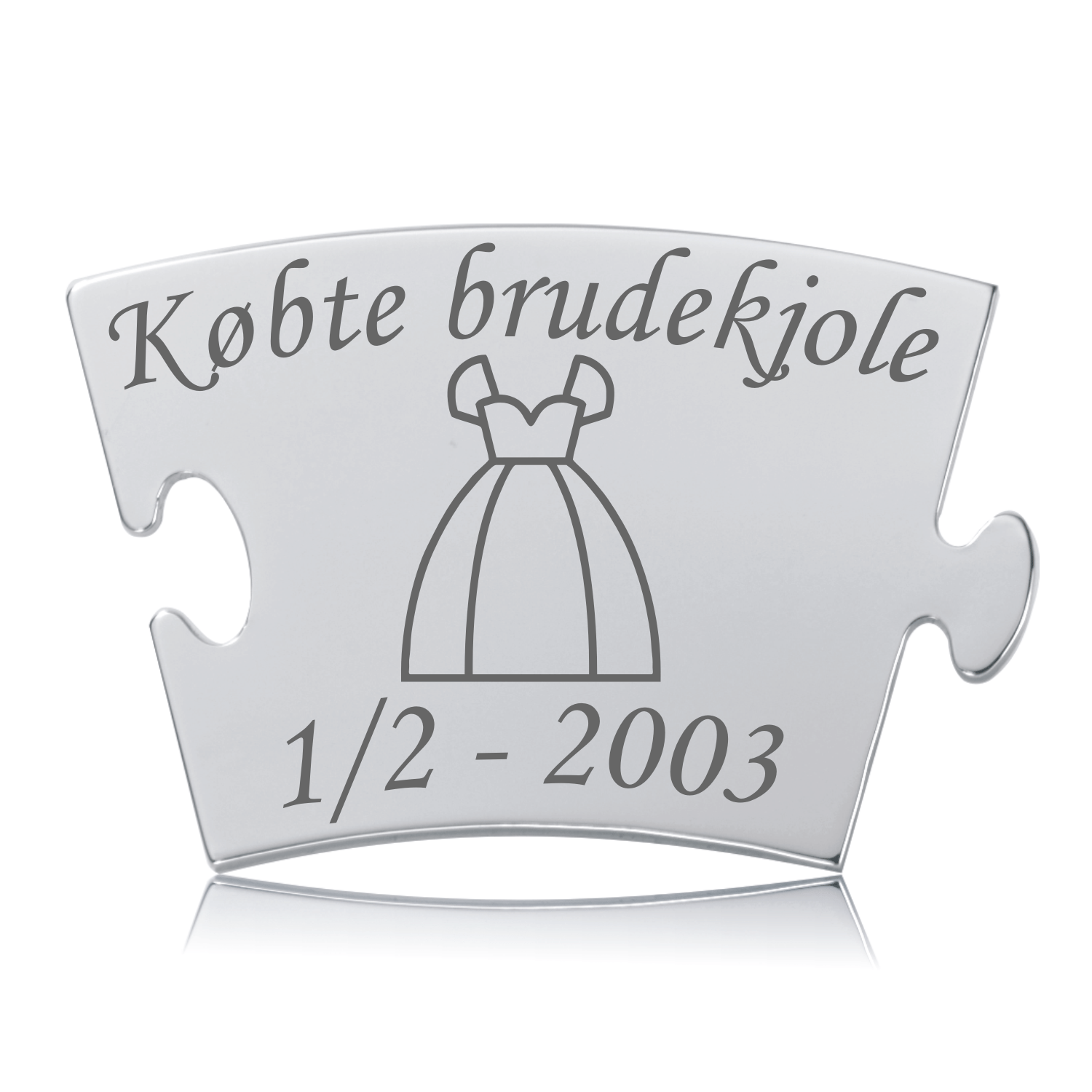 Memozz Classic brik "Købte Brudekjole" i poleret rustfrit stål, graveret med kjolemotiv og tekst.