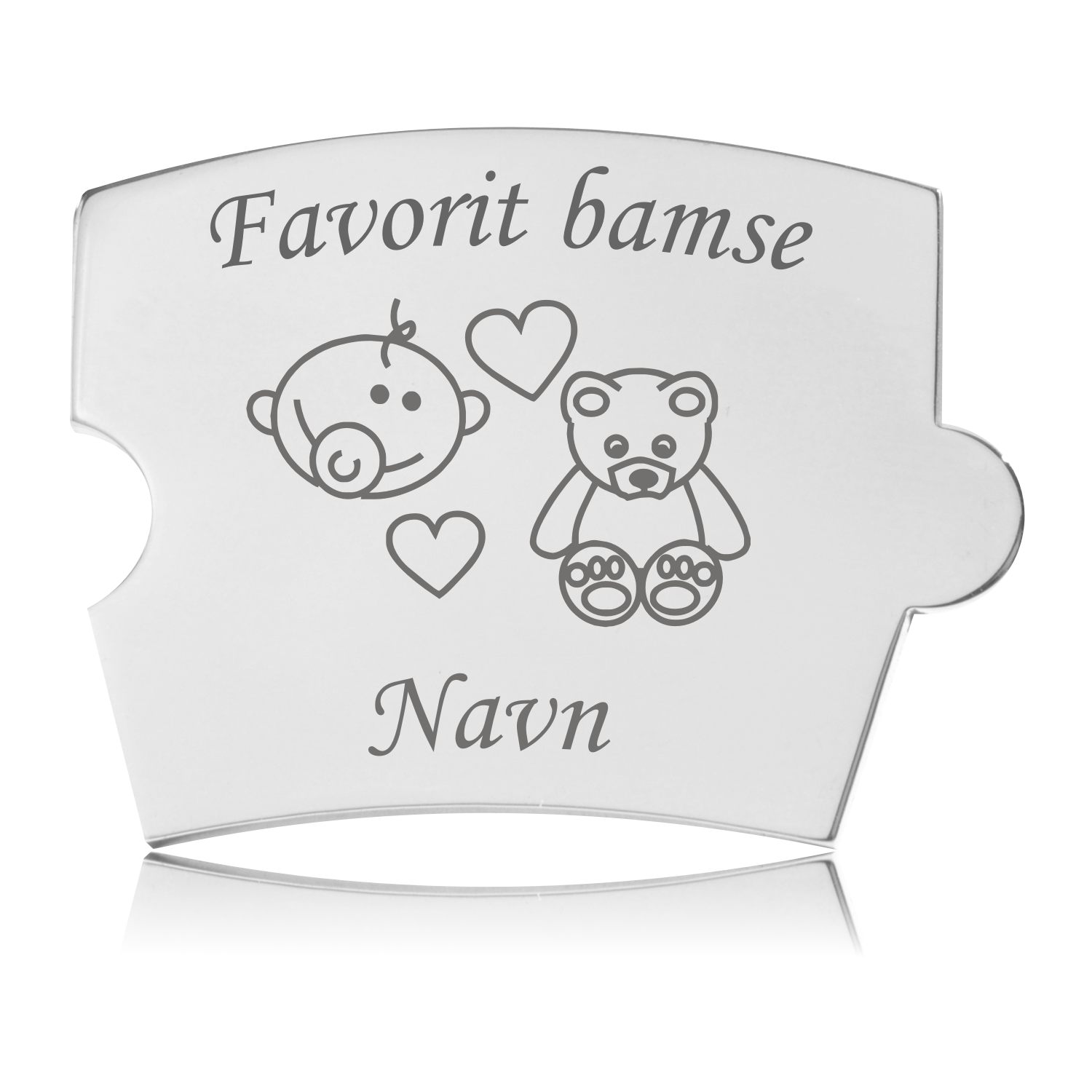 Memozz Spin Favorit bamse brik i poleret rustfrit stål med graverede illustrationer af babyansigt, bamse og hjerter samt teksten "Favorit bamse" og "[Navn]".