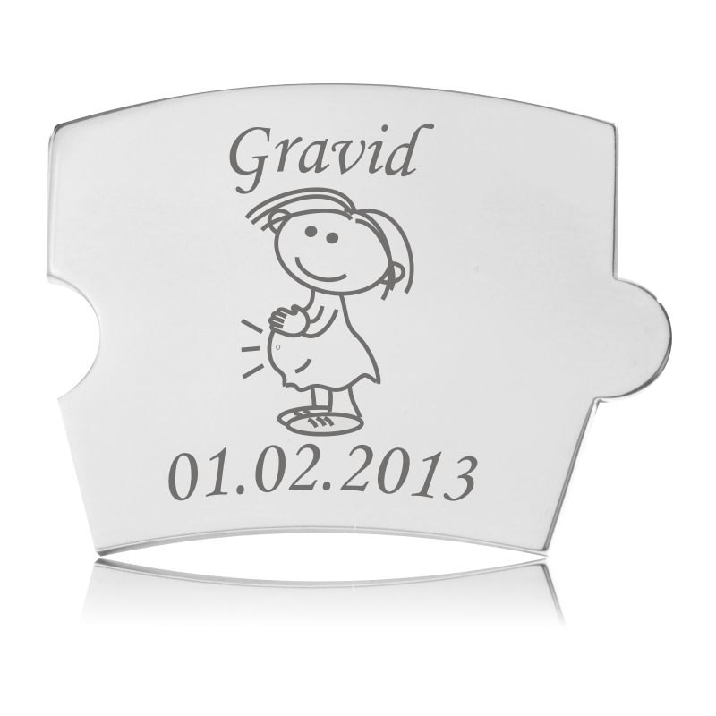 Gravid - Model Mor Memozz Spin Brik Memozz Spin mindebrik "Gravid - Model Mor" i blankt, håndpoleret rustfrit stål med lasergraveret gravid kvinde figur og ordet "Gravid".