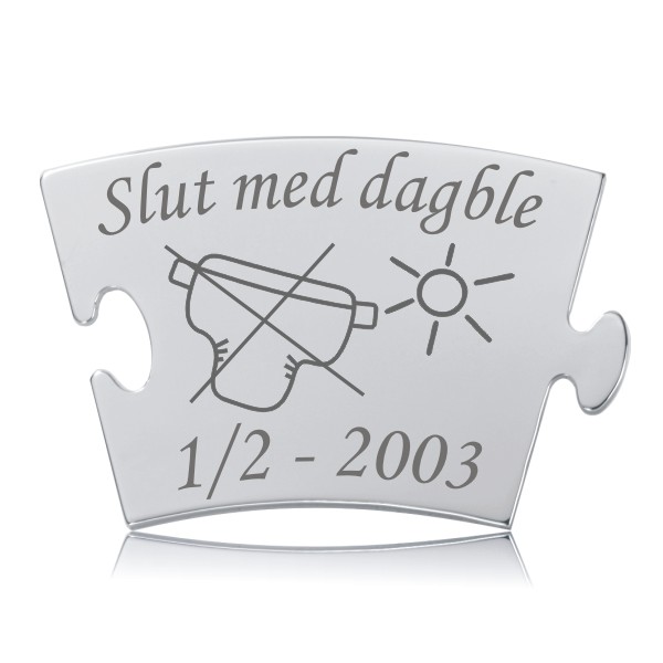 Slut med Dagble - Memozz Classic Milepælsbrik Memozz Classic brik i blankpoleret stål med gravering: "Slut med dagble", et overkrydset blediagram og en sol